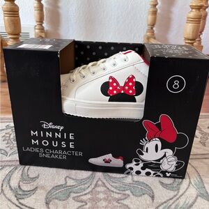 Disney Minnie Mouse Women’s Sneakers - White and Red